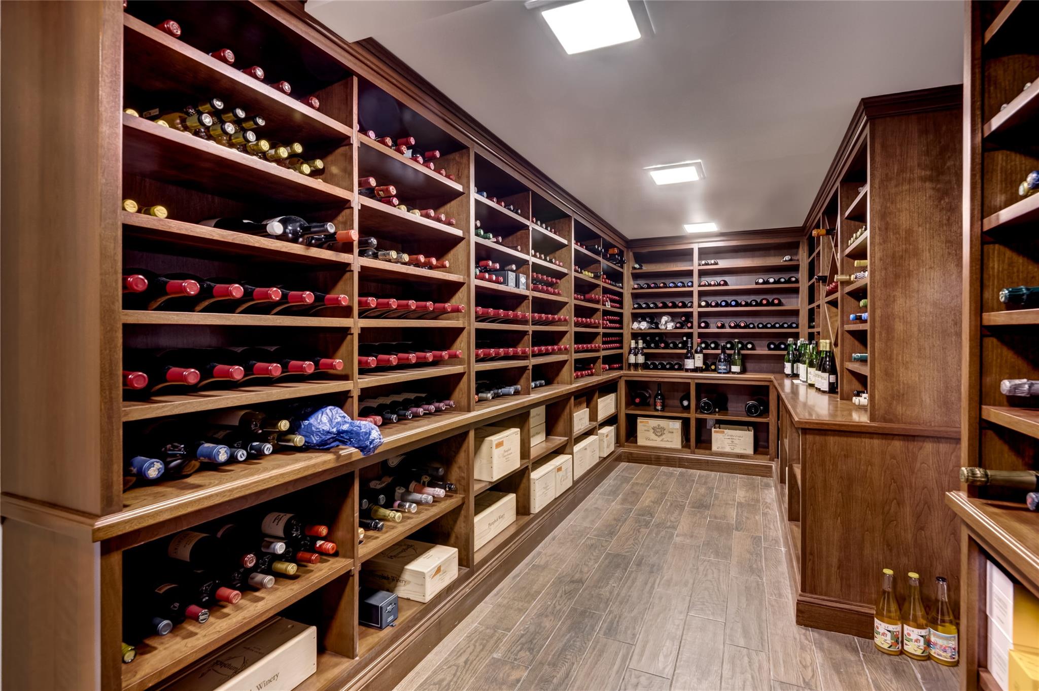 14 Rockwood Road, Manhasset, New York image 25