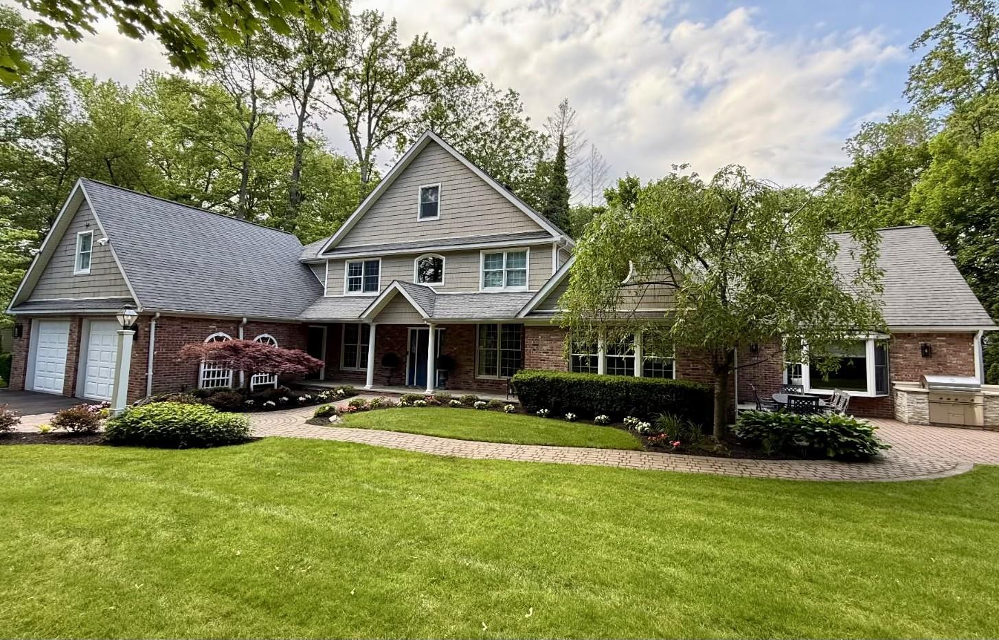 14 Rockwood Road, Manhasset, New York image 1