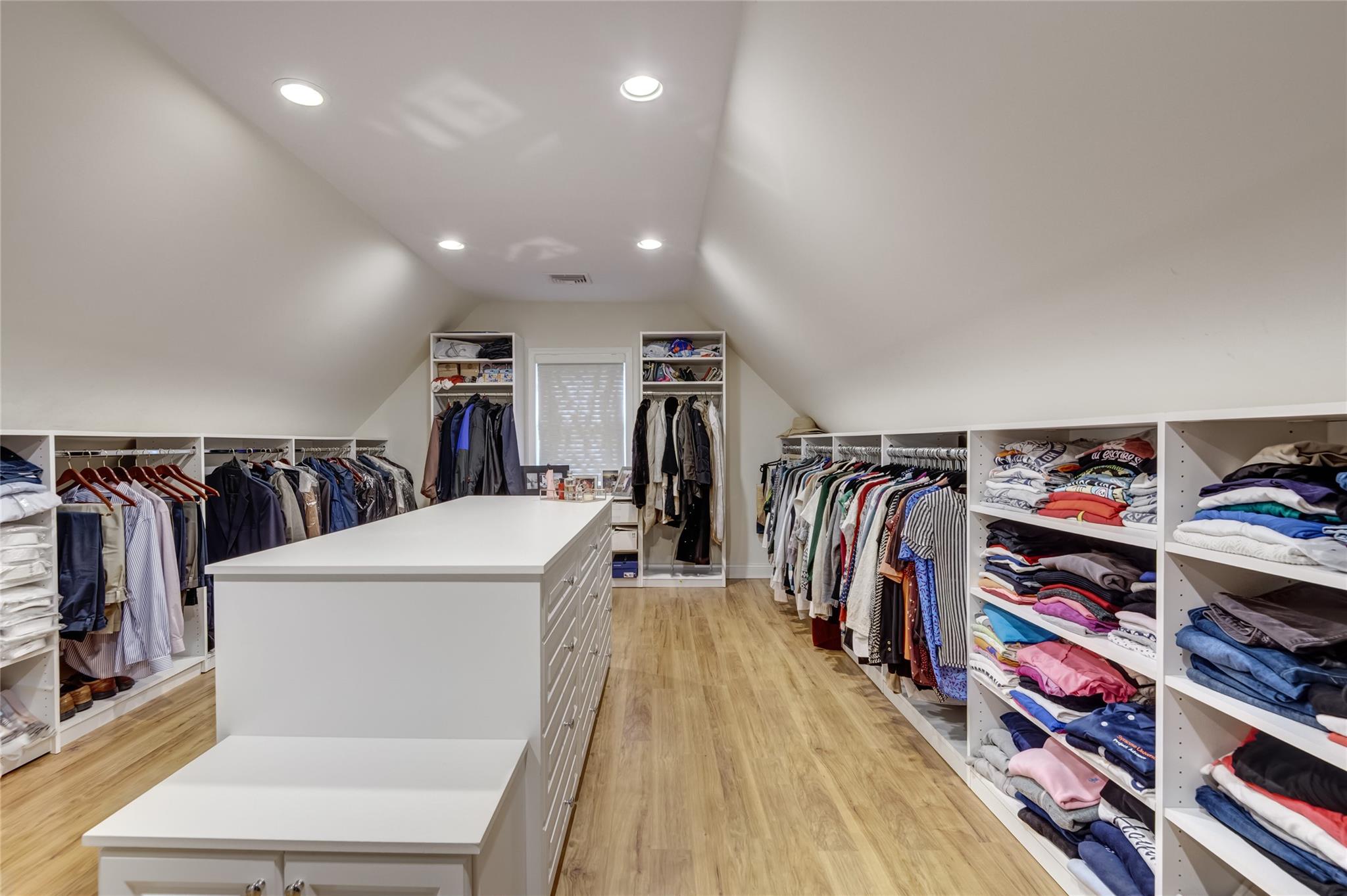 14 Rockwood Road, Manhasset, New York image 13