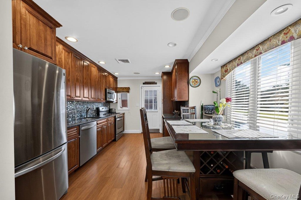 Photo of 53 Burlington Avenue, Deer Park, NY 11729 (MLS # 1049237)