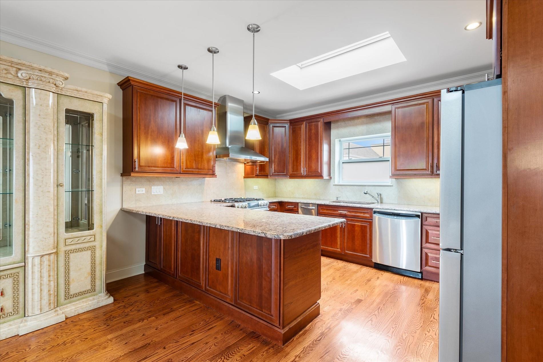 100-10 Shore Front Parkway #19C, Rockaway Park, New York image 6