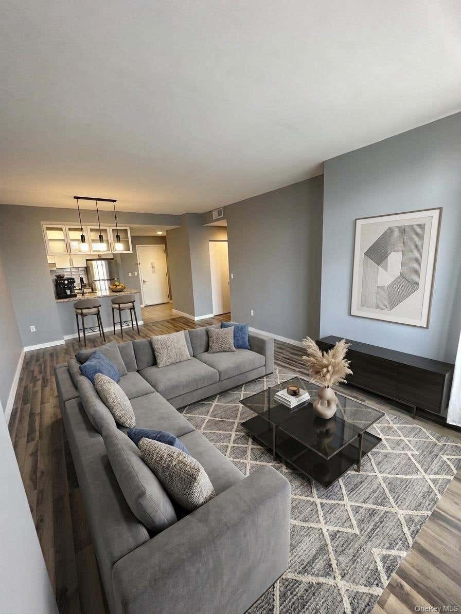 Photo of 40-26 College Point Boulevard #18D, Flushing, NY 11354 (MLS # 1034890)