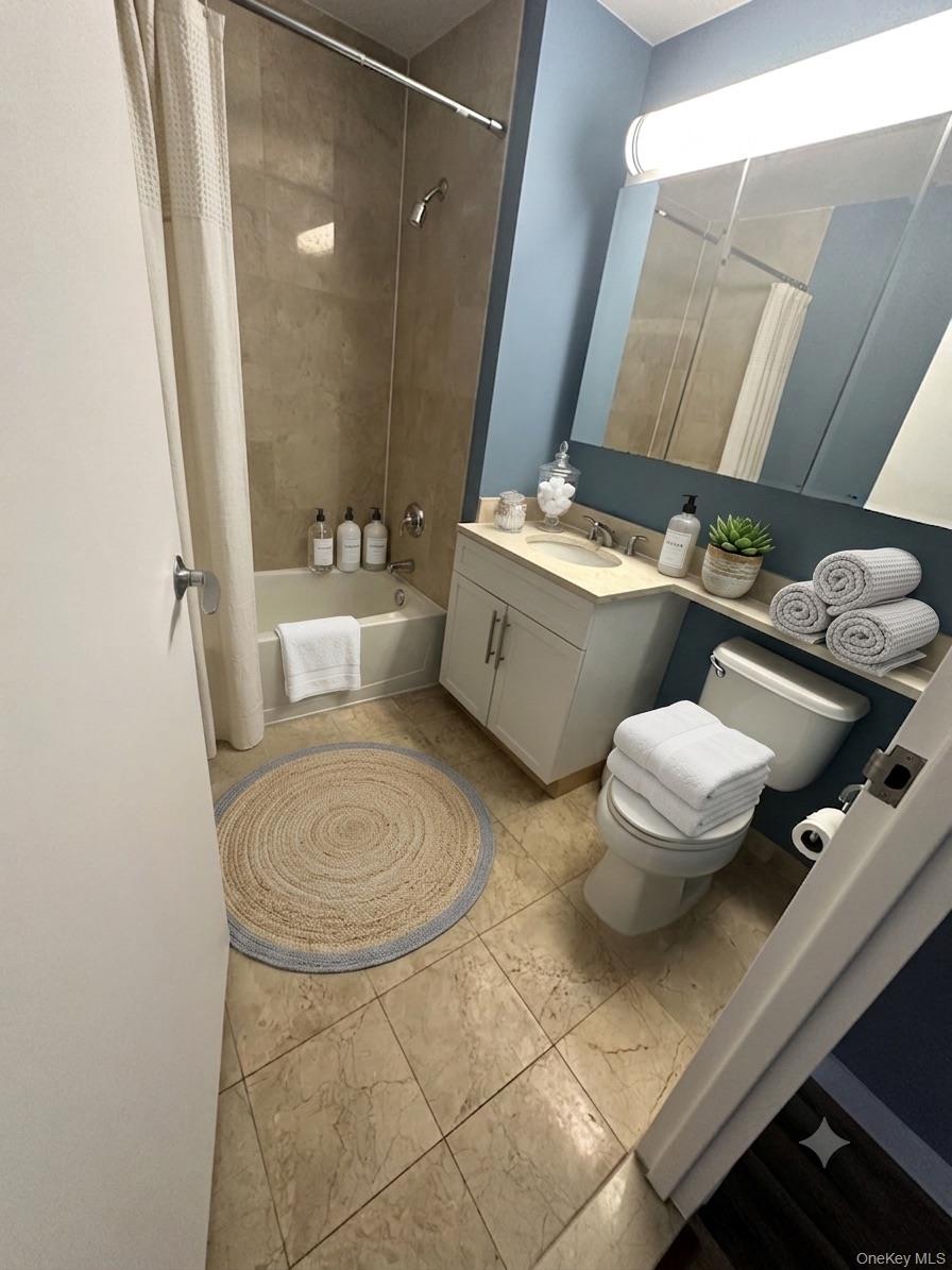 40-26 College Point Boulevard 18D