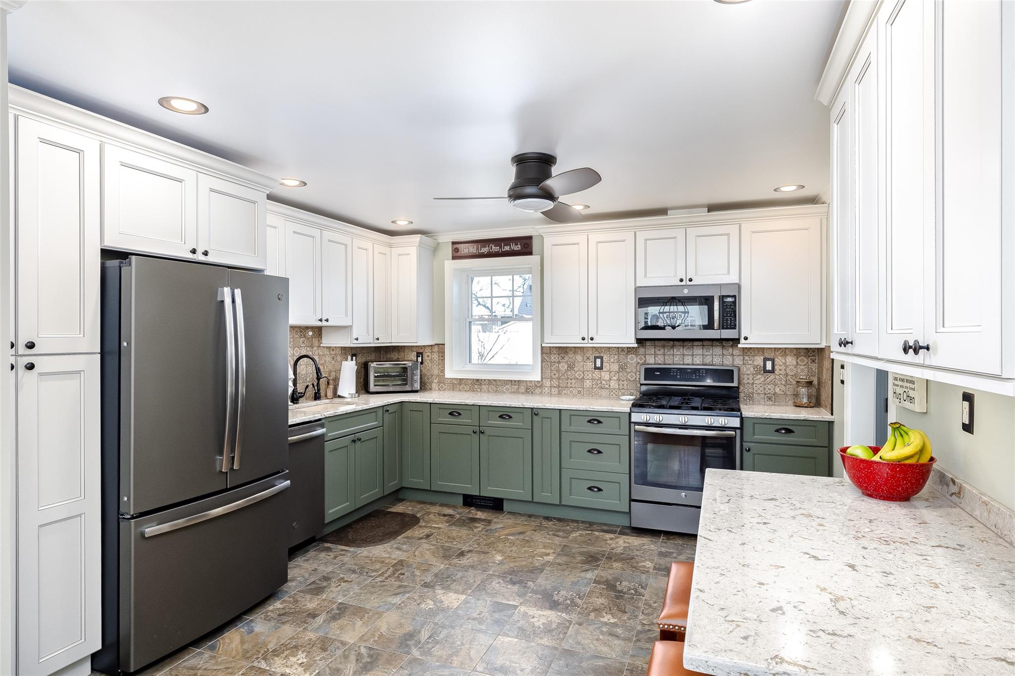 225 Toronto Avenue, Massapequa, New York image 10