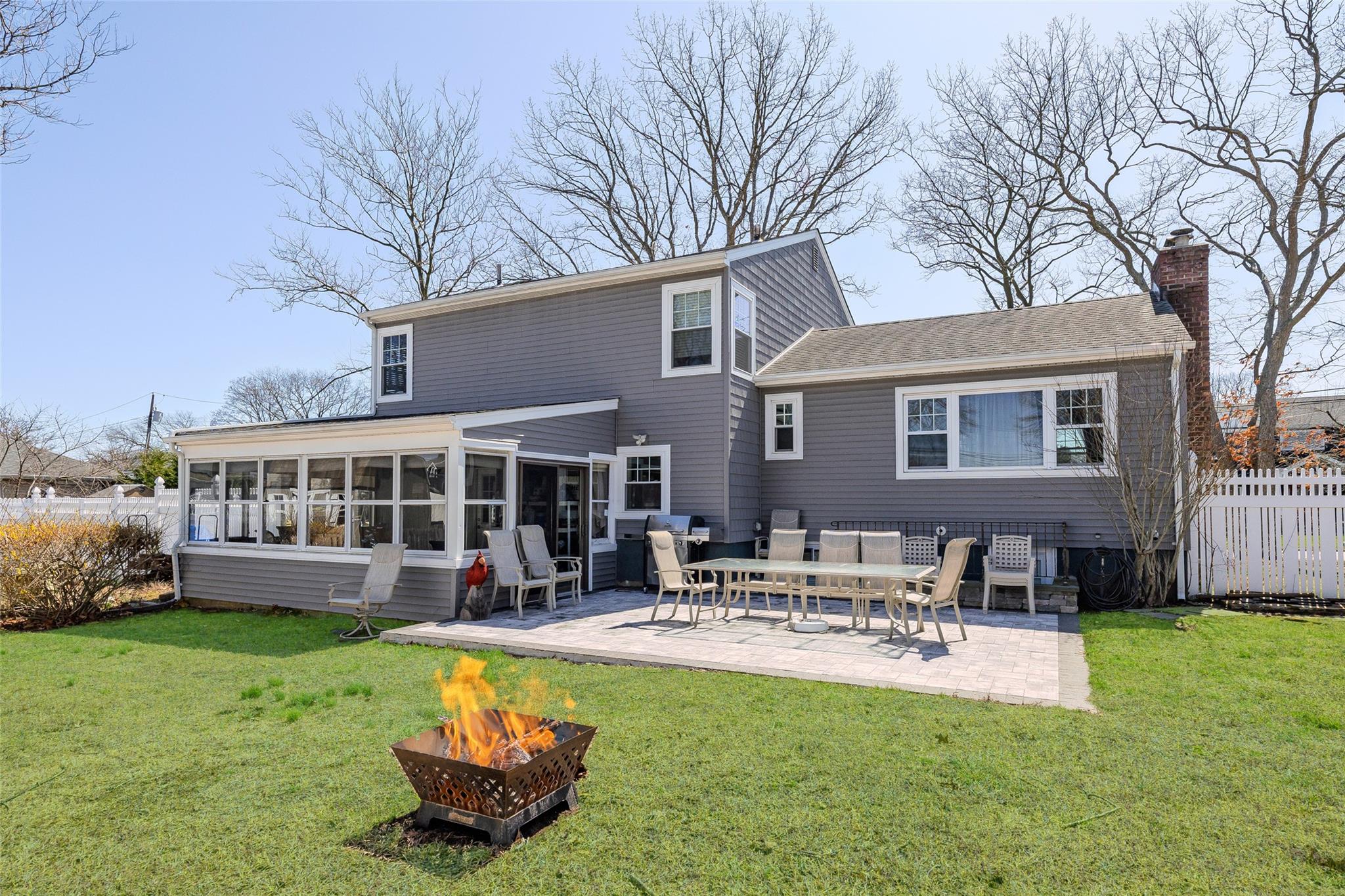 225 Toronto Avenue, Massapequa, New York image 21