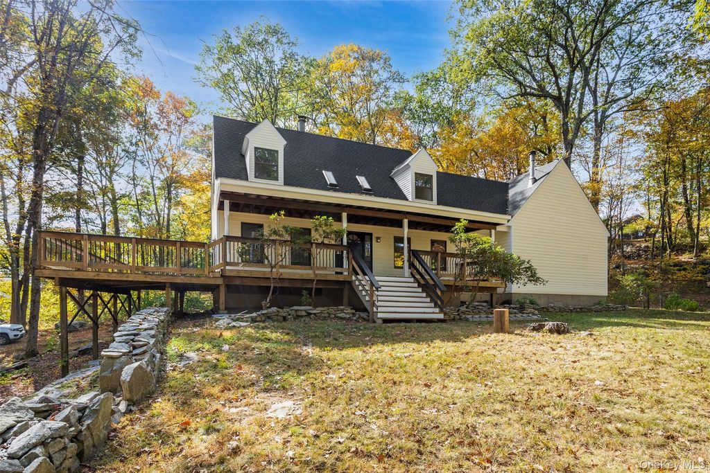 Photo of 507 Farmers Mills Road, Carmel, NY 10512 (MLS # 923413)