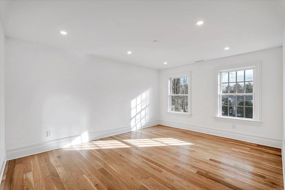 240 Fort Hill Road, Scarsdale, New York image 33