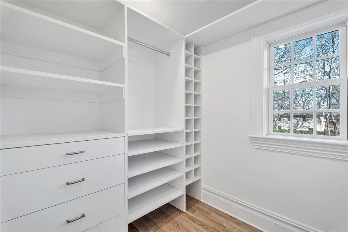 240 Fort Hill Road, Scarsdale, New York image 24