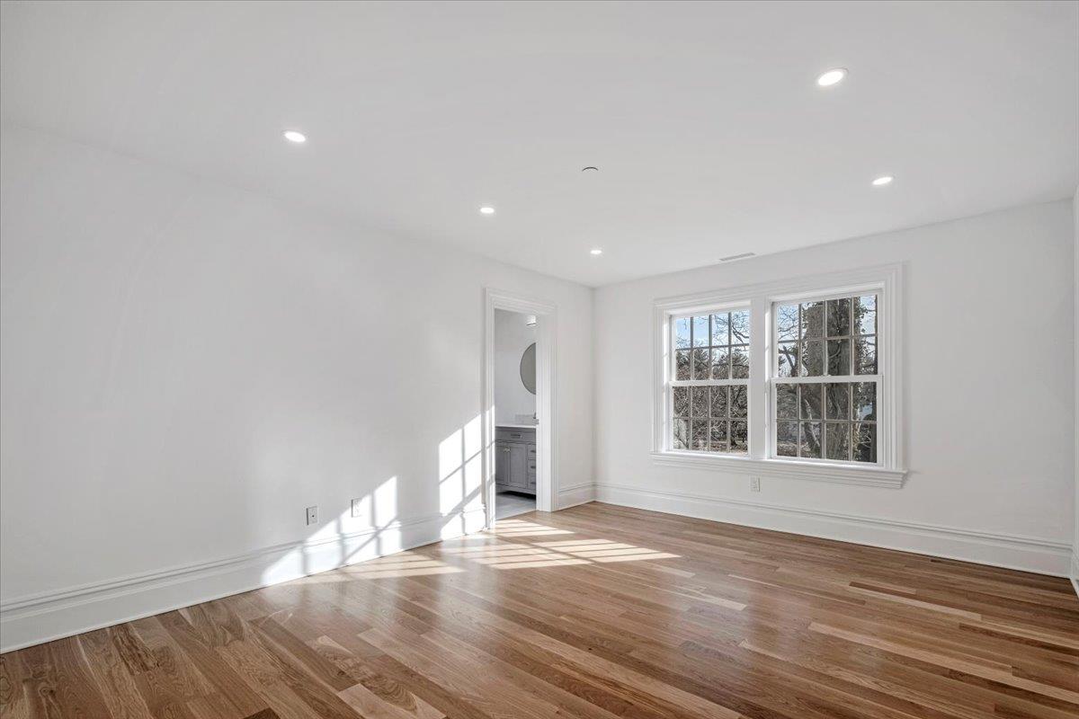 240 Fort Hill Road, Scarsdale, New York image 30