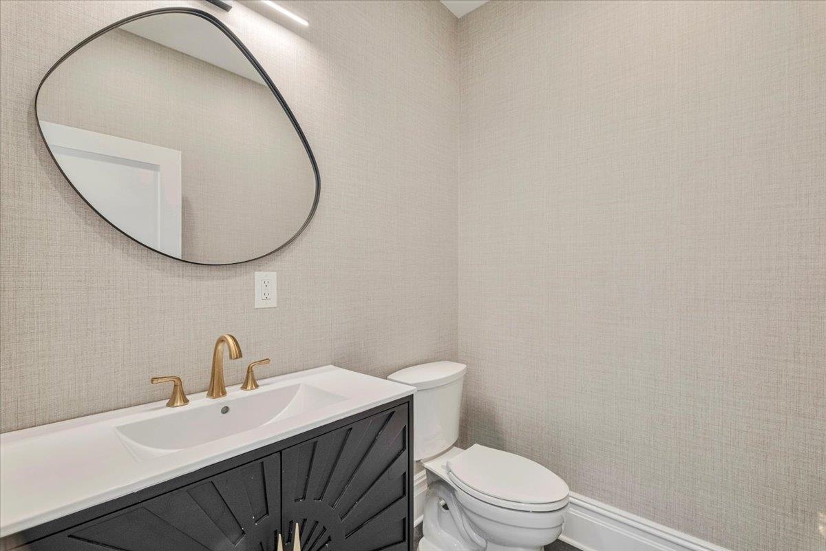 240 Fort Hill Road, Scarsdale, New York image 15