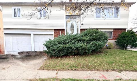 Homes For Sale - 112-14 180th Street<br/> Saint Albans, NY 11433