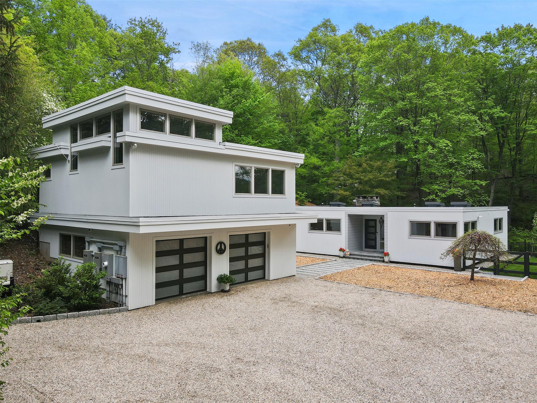 99 High Ridge Road, Pound Ridge, New York image 1
