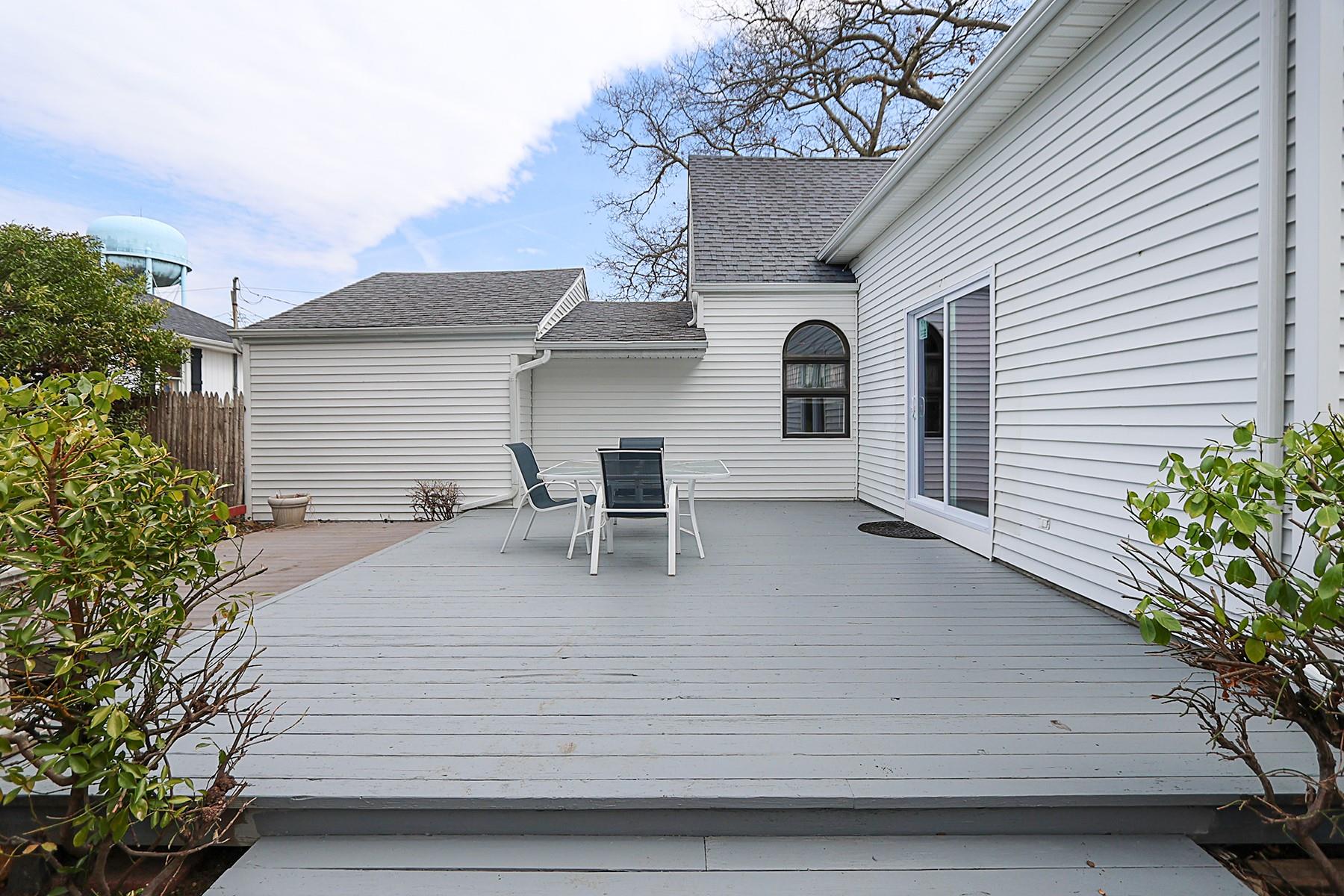 2080 Washington Street, Merrick, New York image 33