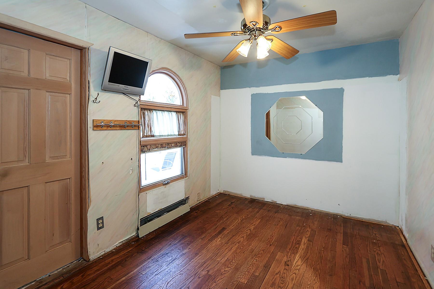 2080 Washington Street, Merrick, New York image 20