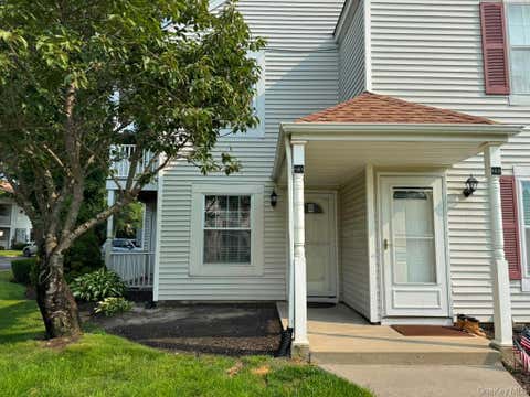 Condo For Rent - 161 Fairview Circle<br/> Middle Island, NY 11953