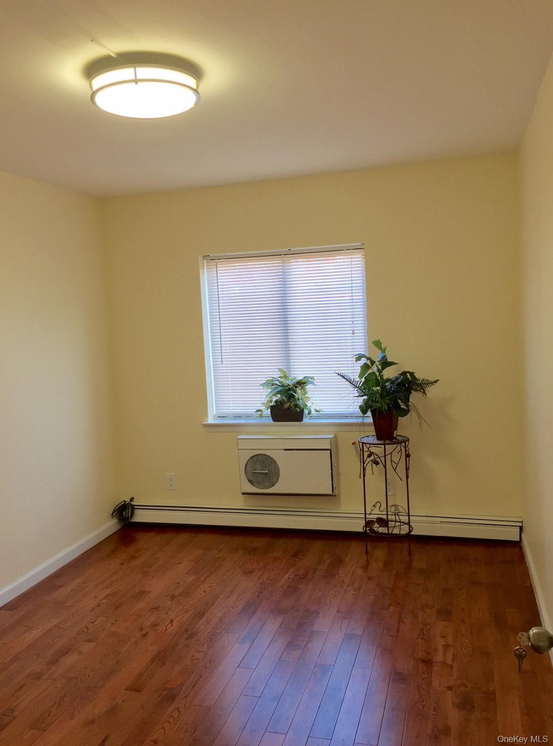 71-35 Sutton Place 3Fl