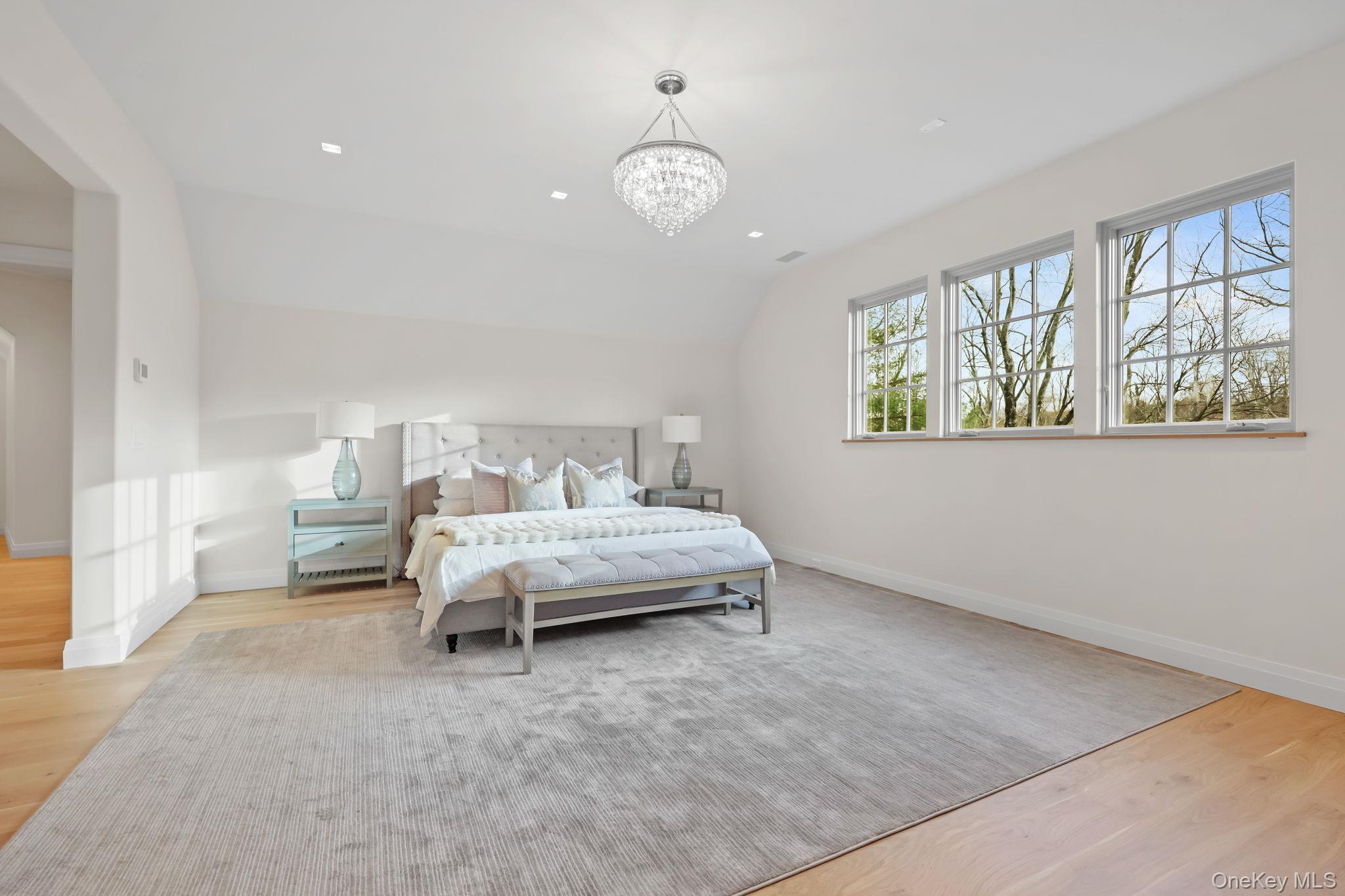 Katonah, New York 10536, United States, 5 Bedrooms Bedrooms, ,7 BathroomsBathrooms,Residential,Coming Soon,239401