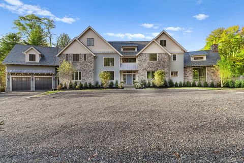 2 Barry Court Katonah NY 10536
