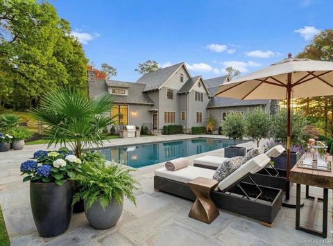 Condo For Sale - 2 Barry Court<br/> Bedford, NY 10536