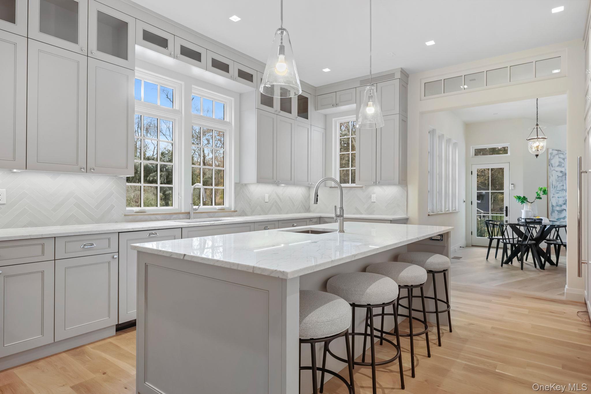 Katonah, New York 10536, United States, 5 Bedrooms Bedrooms, ,7 BathroomsBathrooms,Residential,Coming Soon,239401