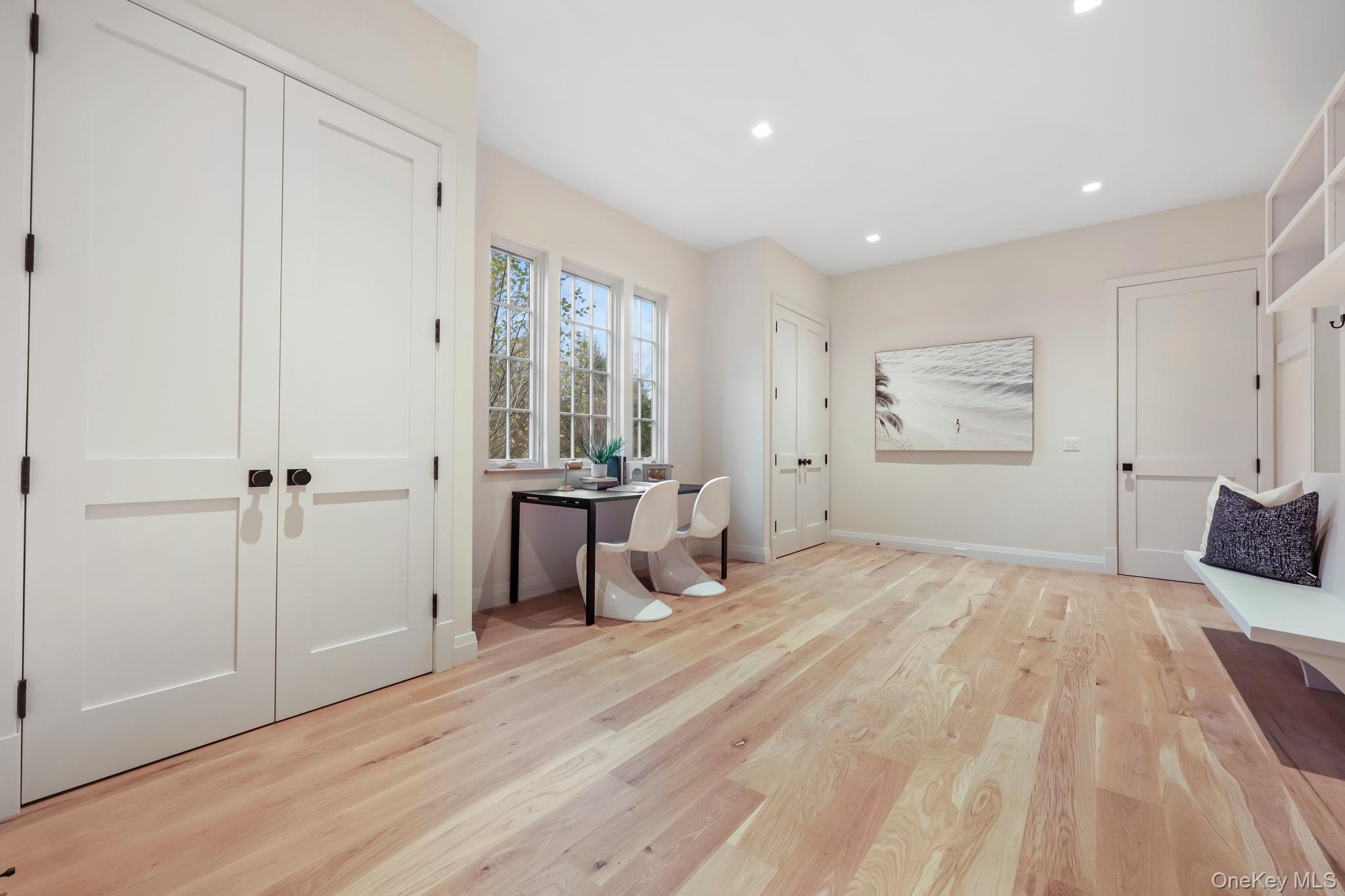 Katonah, New York 10536, United States, 5 Bedrooms Bedrooms, ,7 BathroomsBathrooms,Residential,Coming Soon,239401