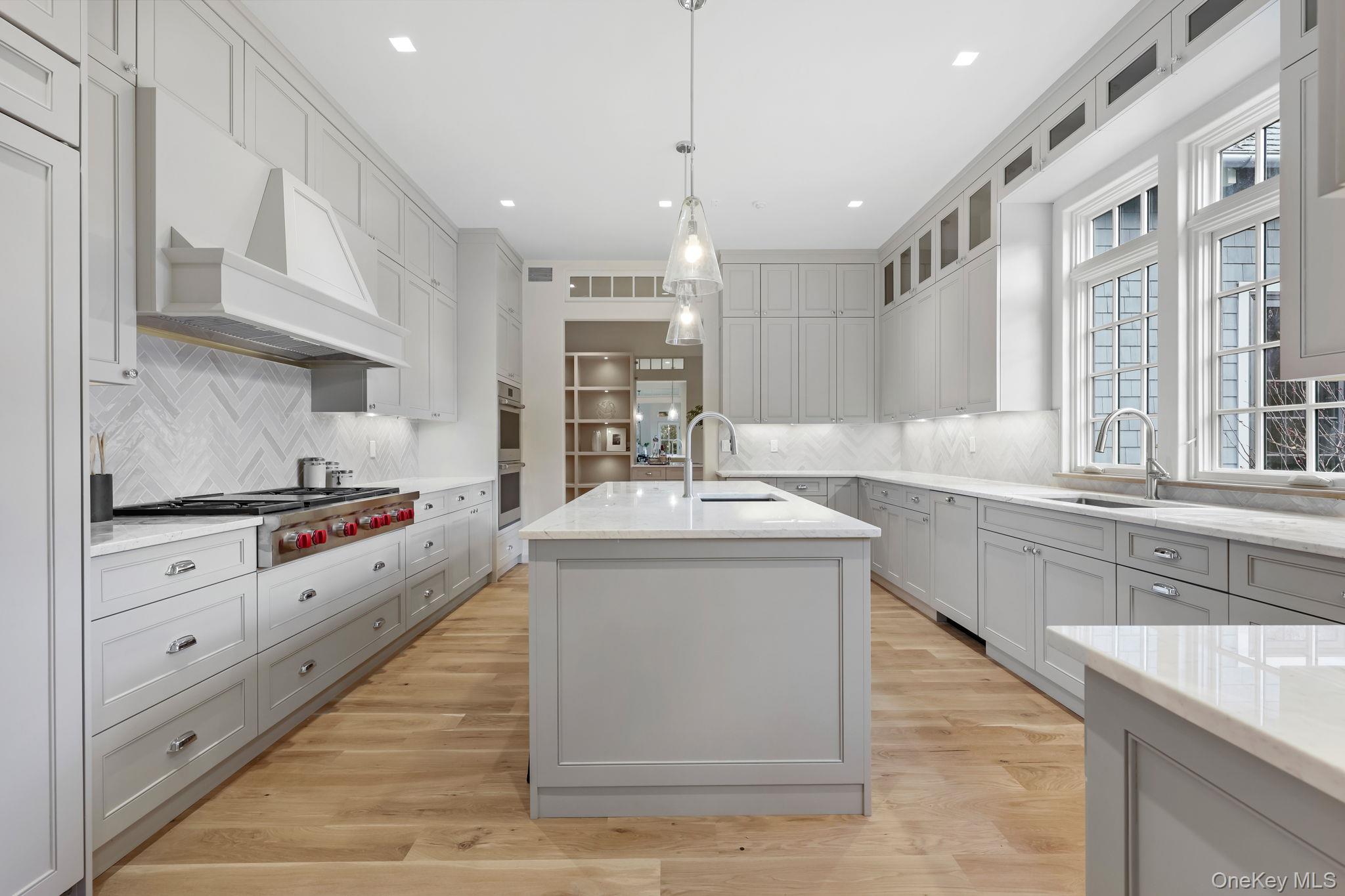 Katonah, New York 10536, United States, 5 Bedrooms Bedrooms, ,7 BathroomsBathrooms,Residential,Coming Soon,239401