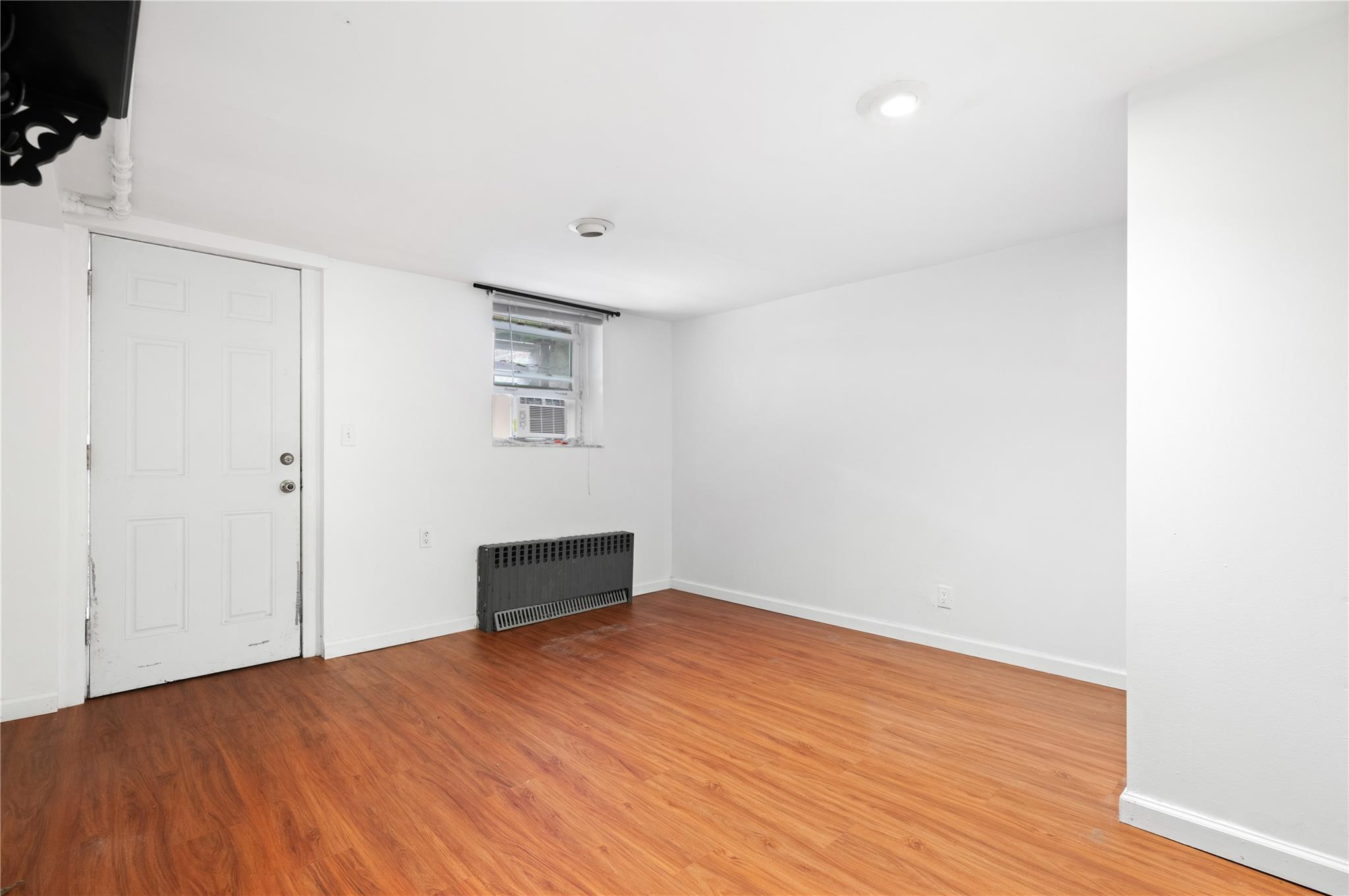25-31 Bayside Lane, Flushing, New York image 21