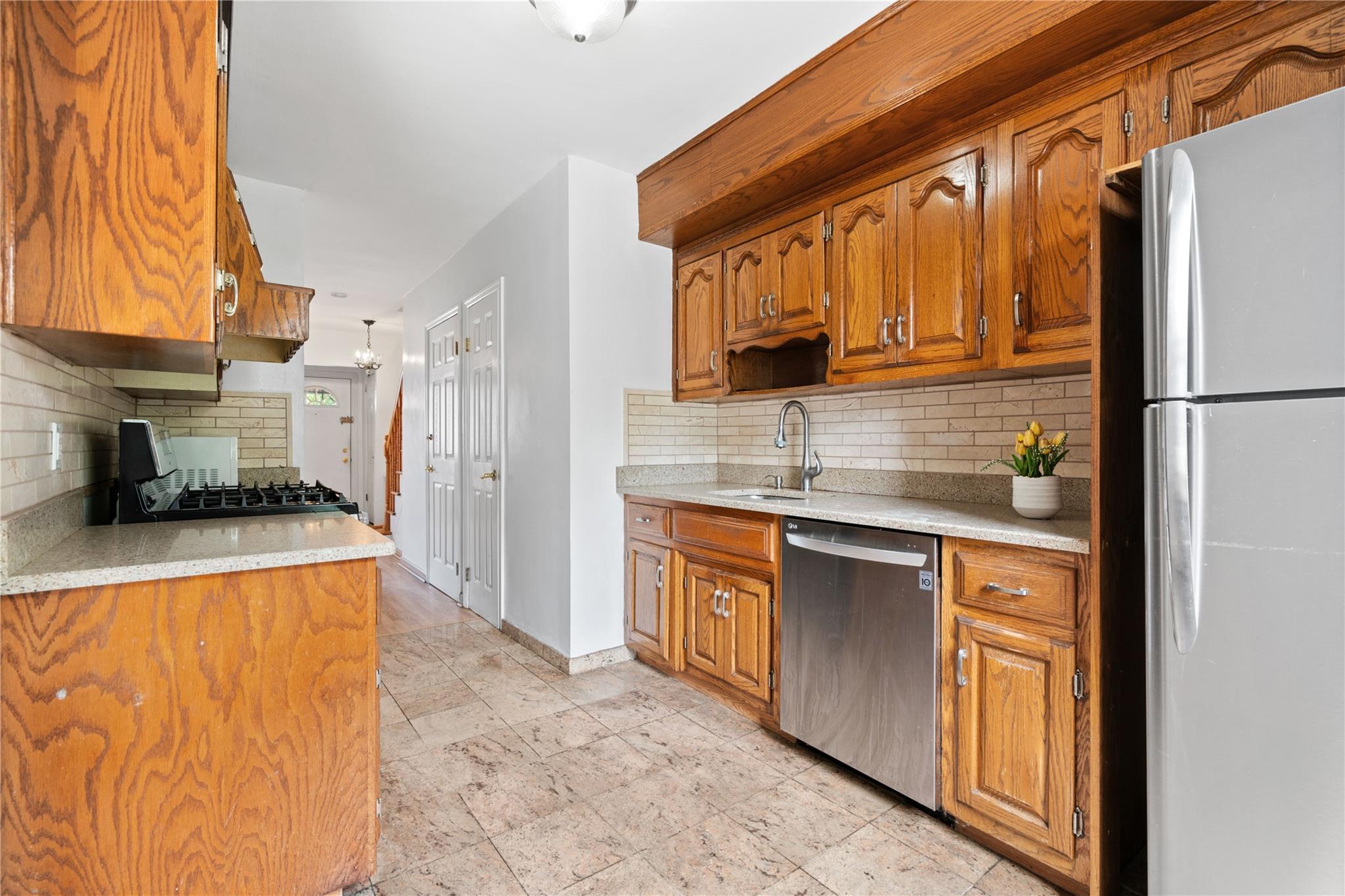 25-31 Bayside Lane, Flushing, New York image 3