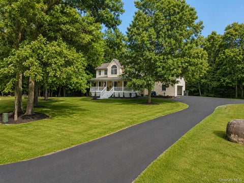 Homes For Sale - 55 Fairway Drive<br/> Orange County, Johnson, NY 10933