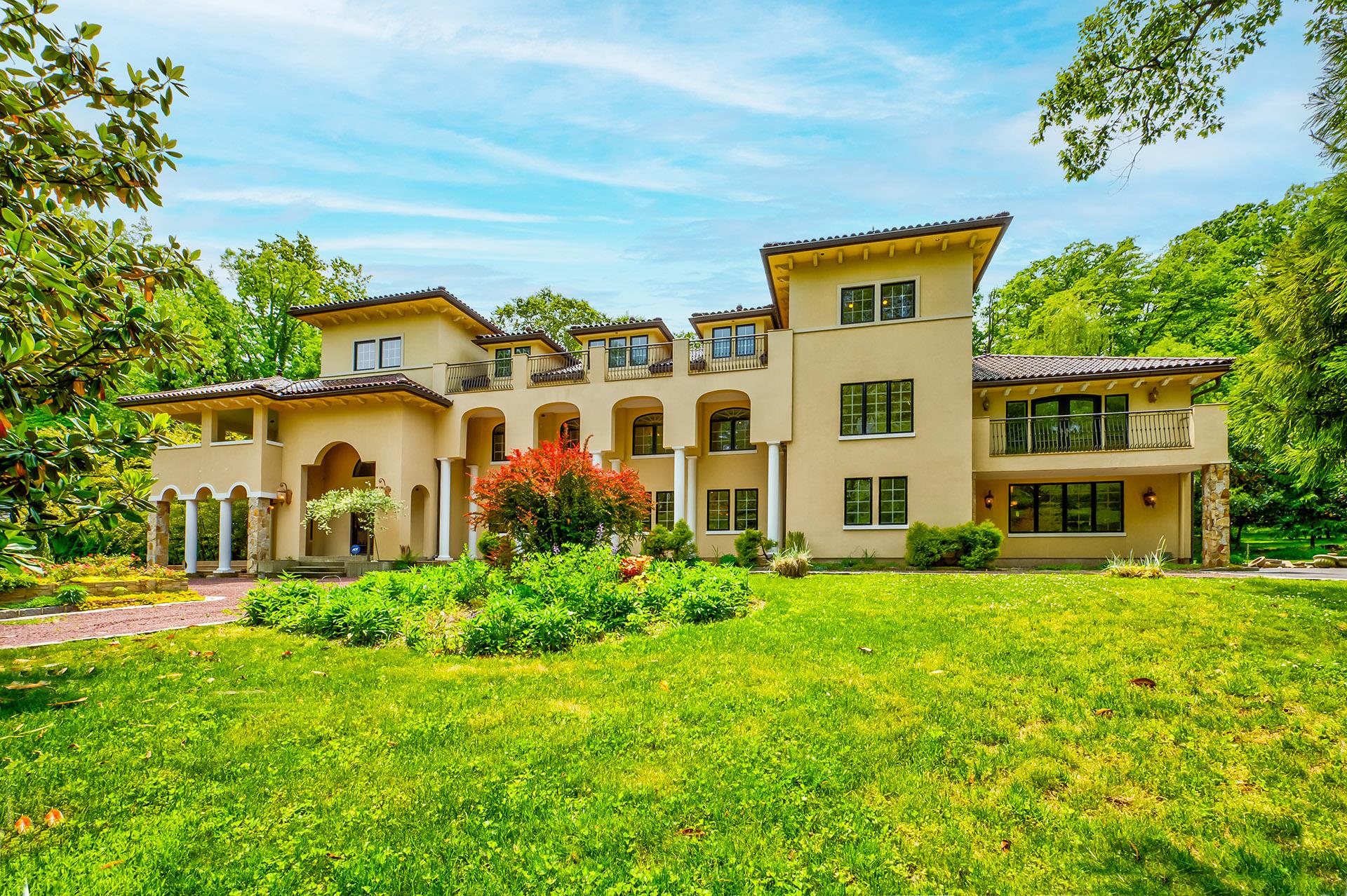 262 Harbor Acres Road, Port Washington, New York image 3