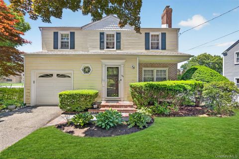 Homes For Sale - 319 Church Street<br/> White Plains, NY 10603