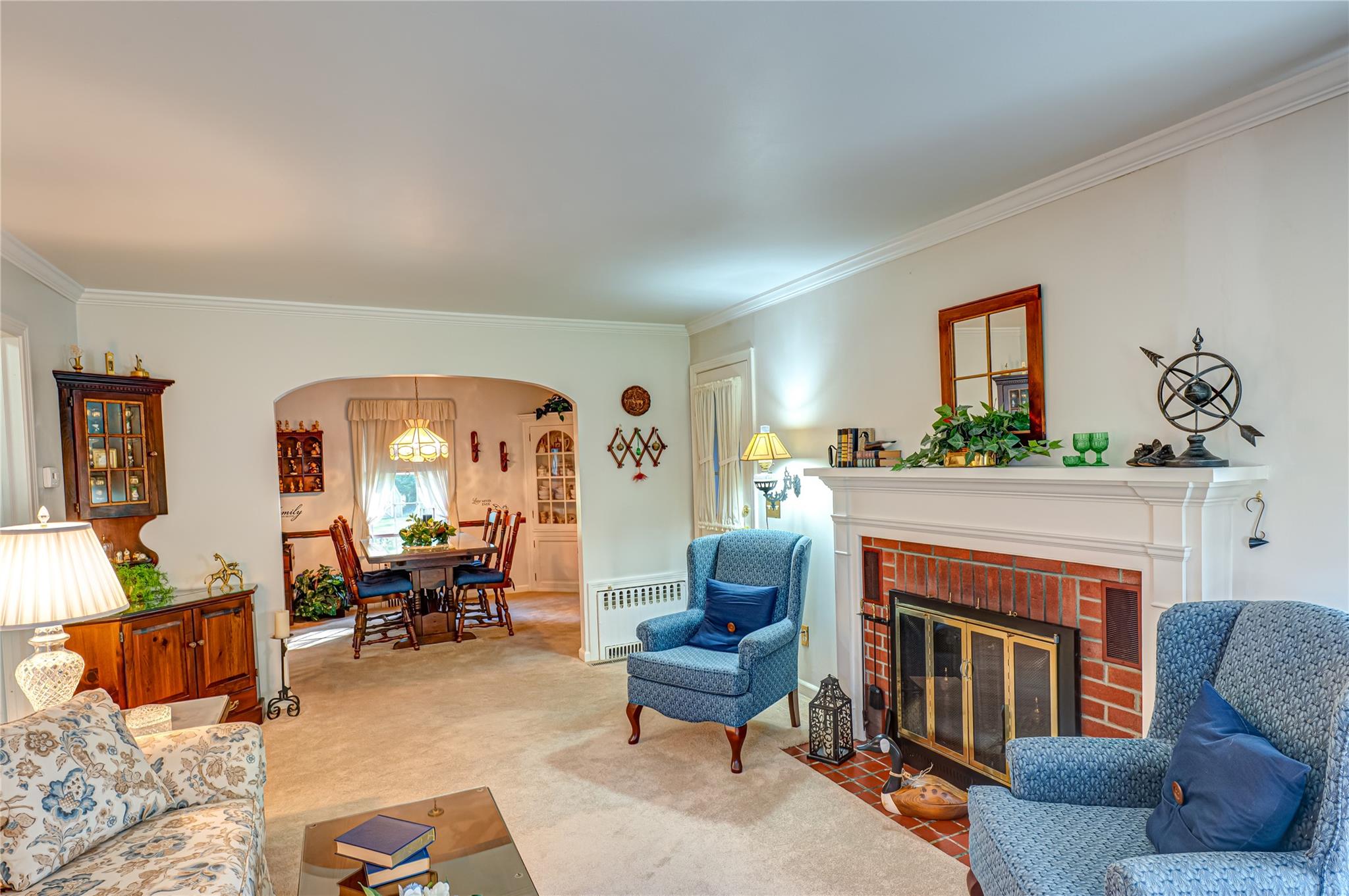 832 Ostrander Avenue