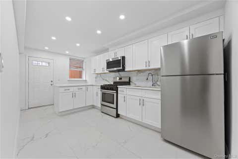 Multifamily For Sale - 3121 Mickle Avenue<br/> Bronx, NY 10469