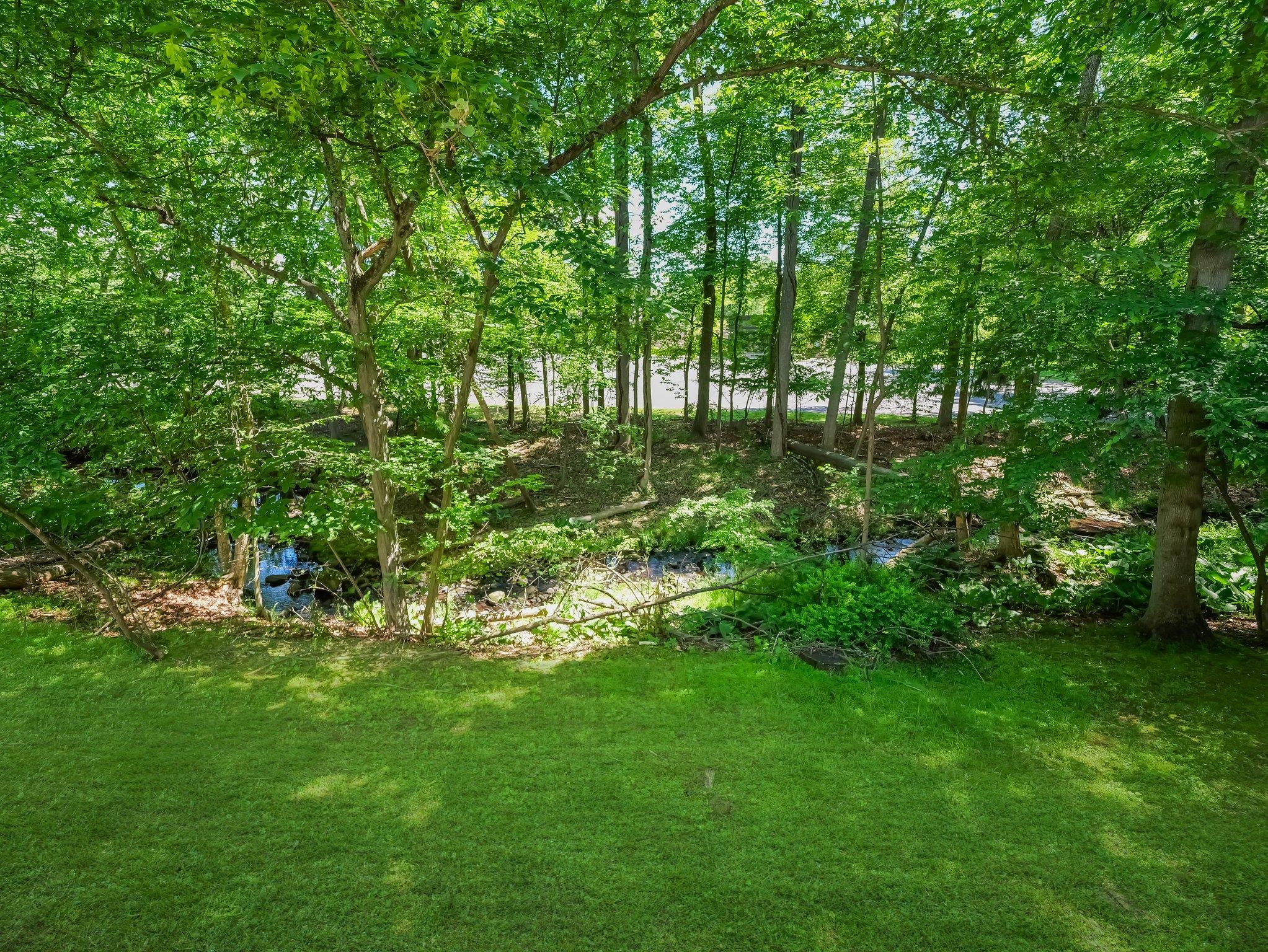 33 Rochelle Drive, New City, New York image 34