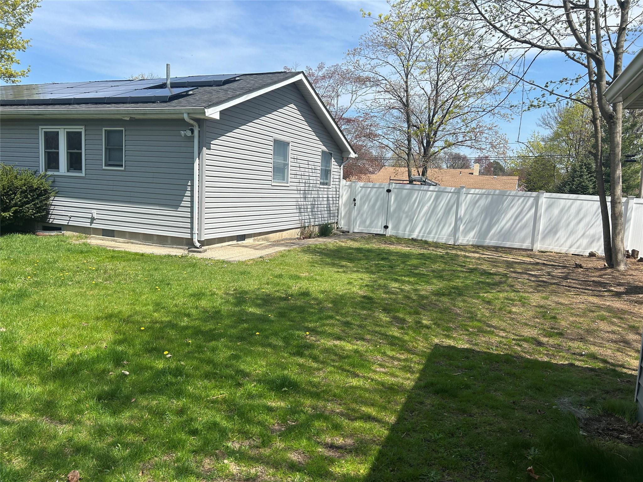 1528 Baldwin Boulevard, Bay Shore, New York image 3