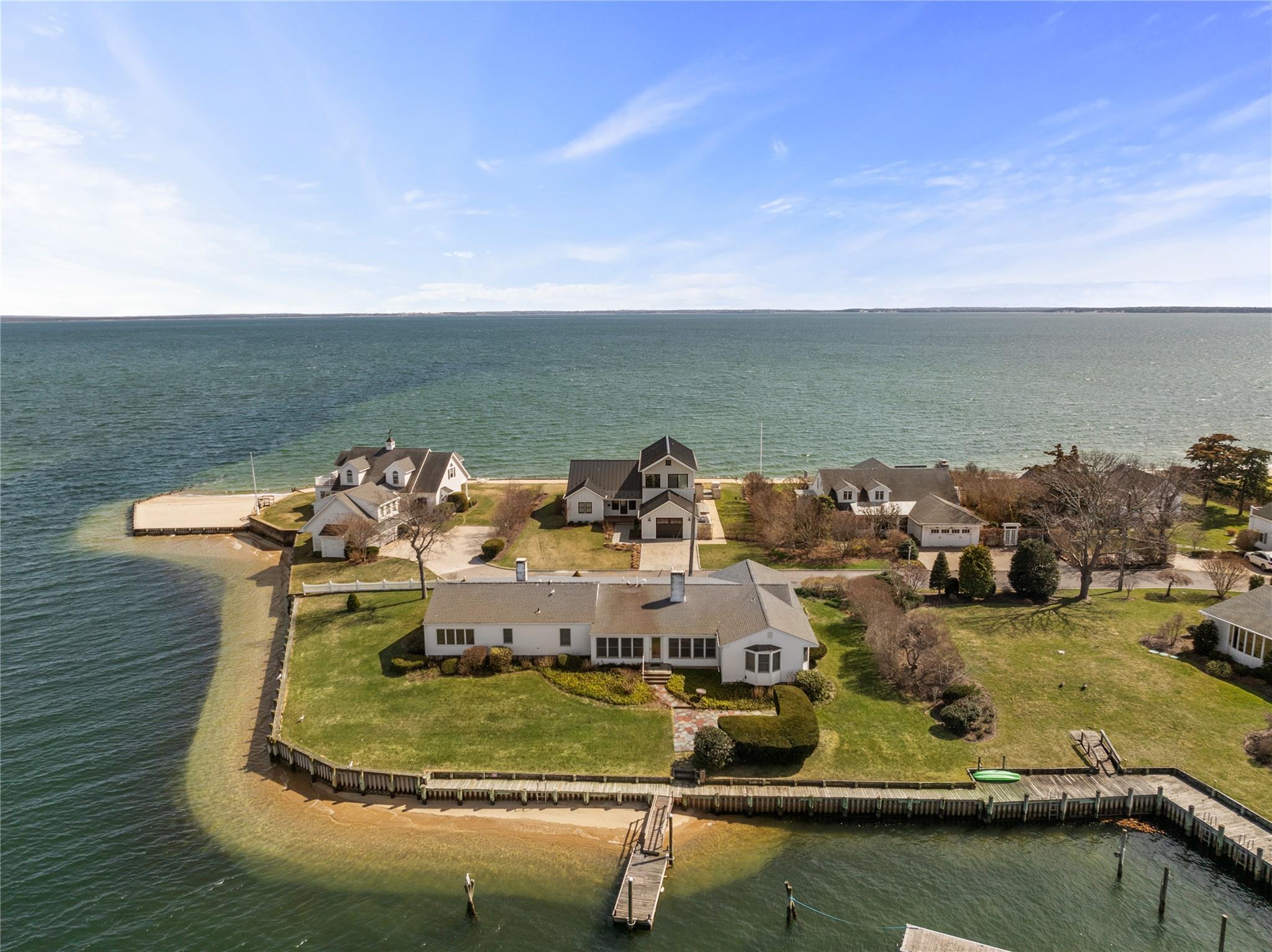 855 Old Salt Road, Mattituck, New York image 2