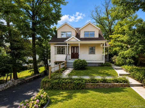 Homes For Sale - 71 Northfield Avenue<br/> Dobbs Ferry, NY 10522