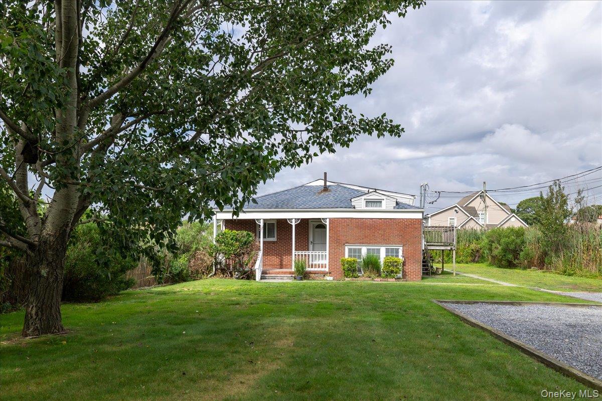 46 Riverdale Avenue