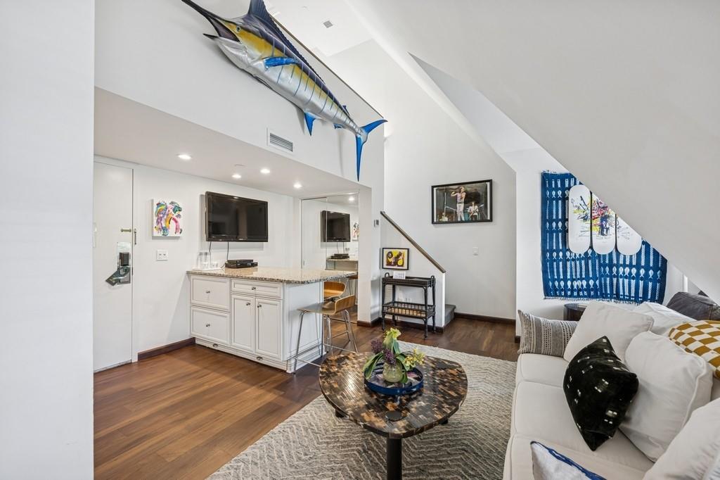 236 Edgemere Street 427