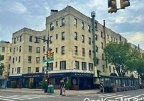 Homes For Sale - 21-78 35 Street #5F<br/> Astoria, NY 11105