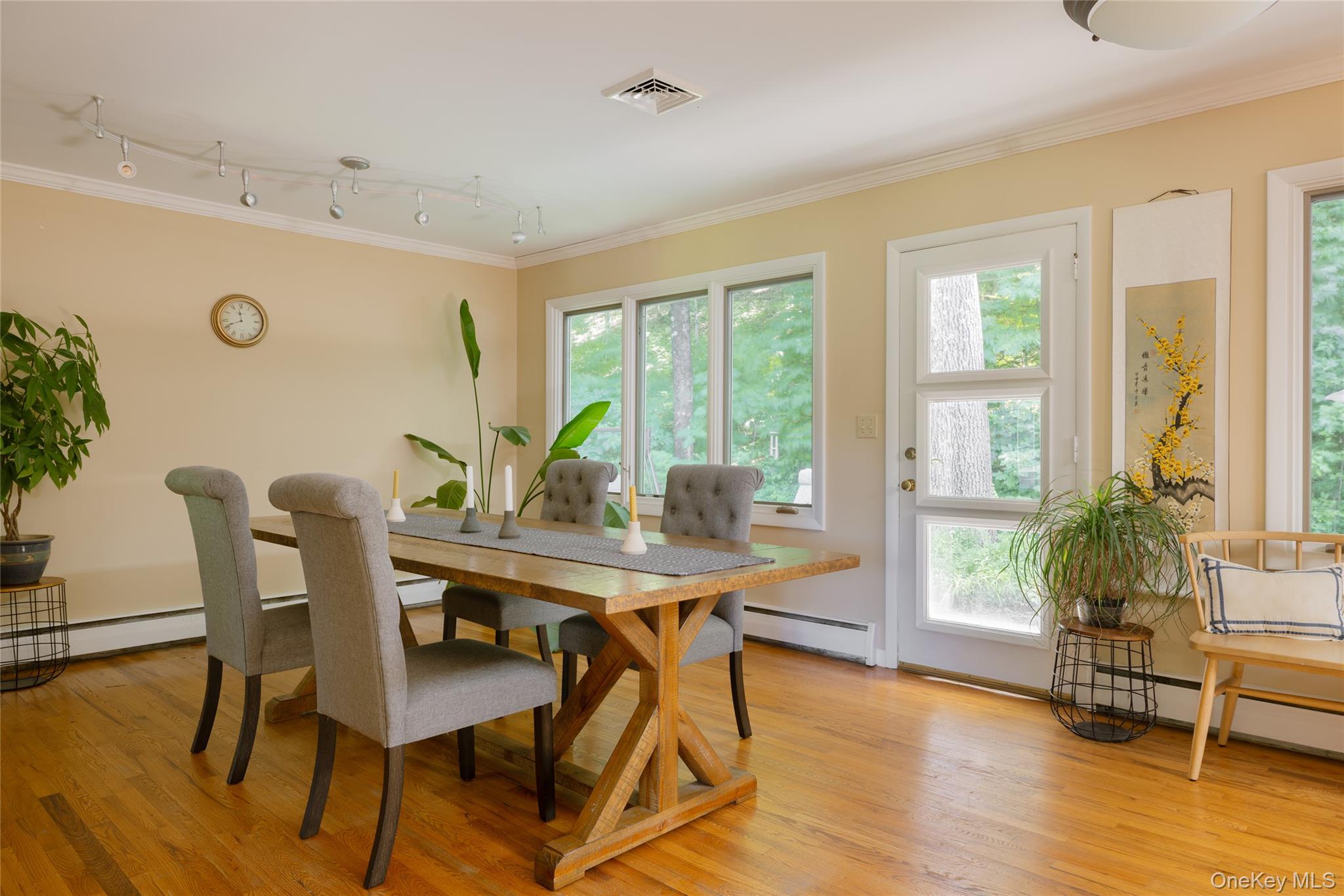 133 White Schoolhouse Road