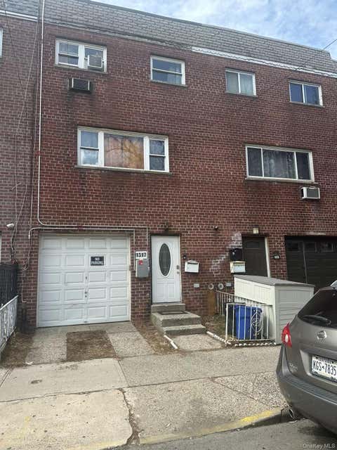 Homes For Sale - 1317 Stratford Avenue<br/> Bronx, NY 10472