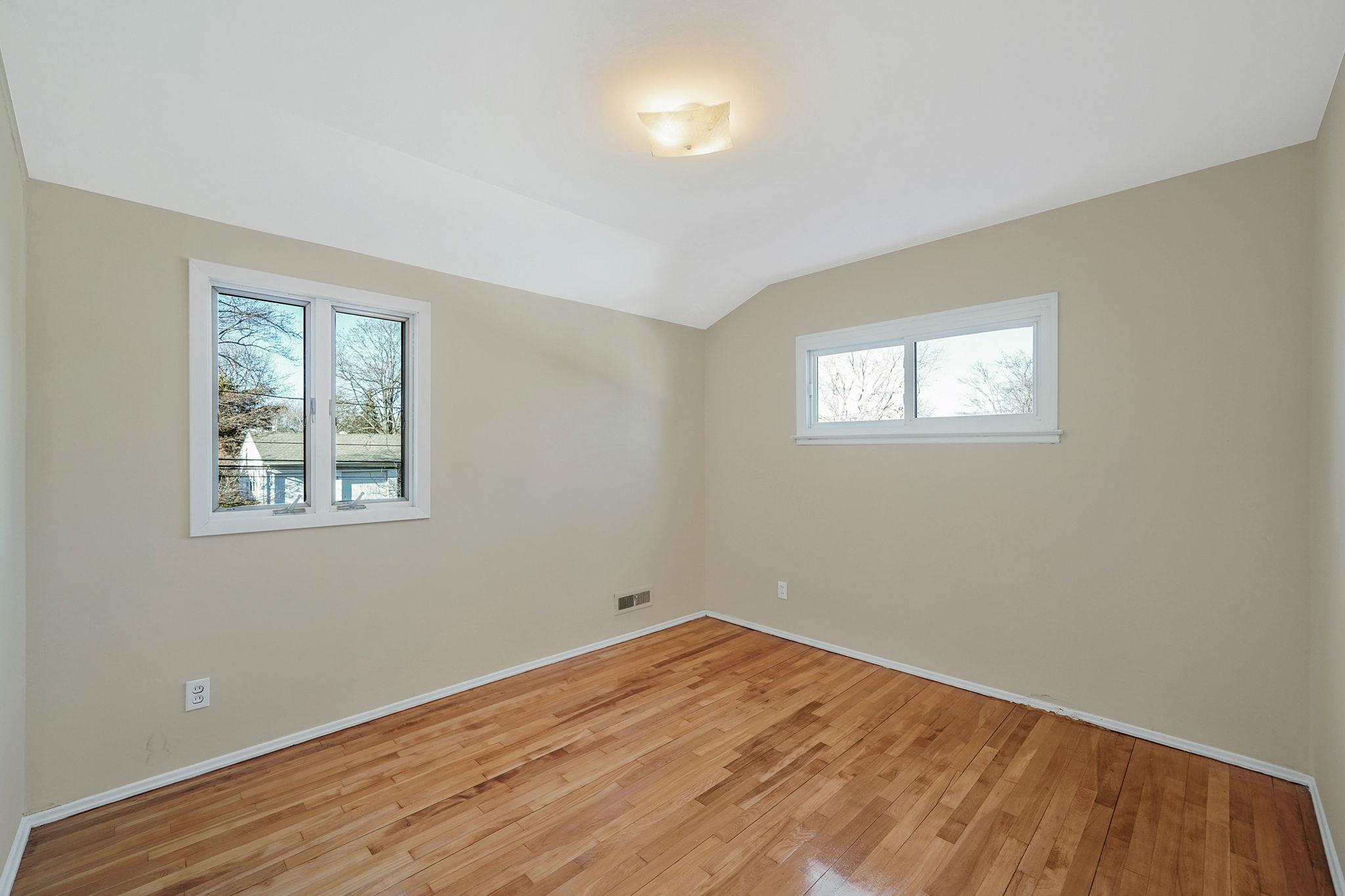 46 Grand Haven Drive, Commack, New York image 19