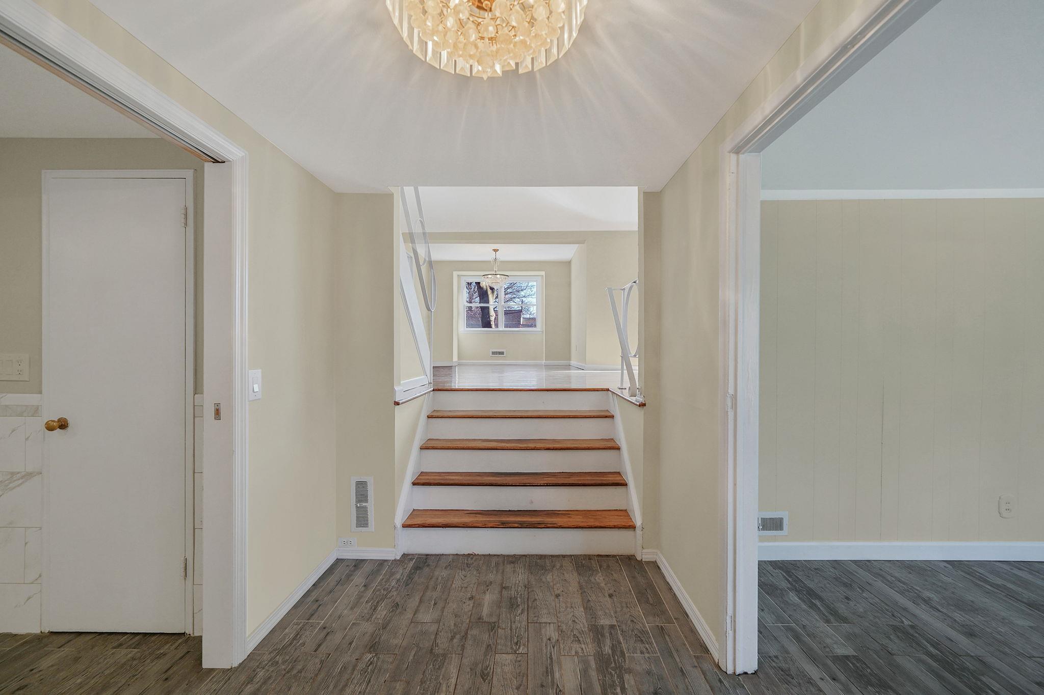 46 Grand Haven Drive, Commack, New York image 3