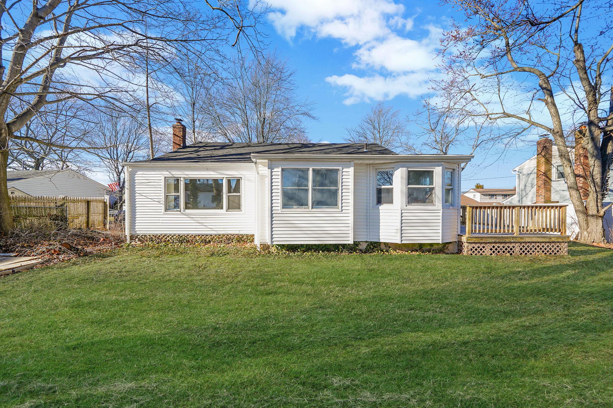 46 Grand Haven Drive, Commack, New York image 29
