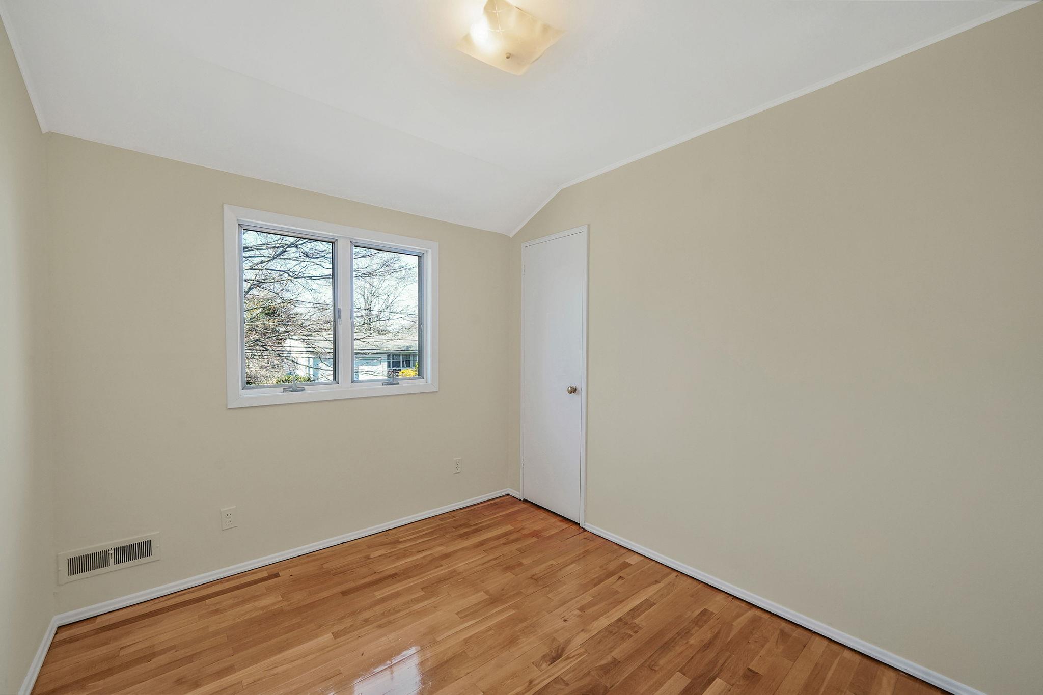 46 Grand Haven Drive, Commack, New York image 21