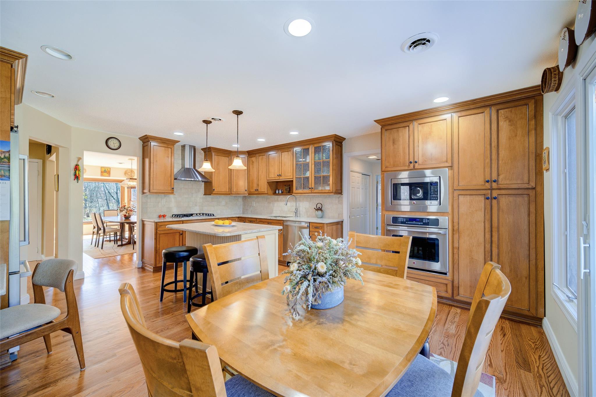 4 Baker Lane, Suffern, New York image 12