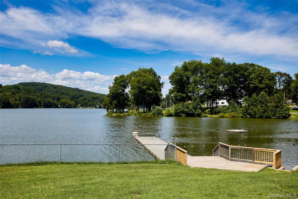 Photo of 28 Brewster Drive, Carmel, NY 10512 (MLS # 1039718)