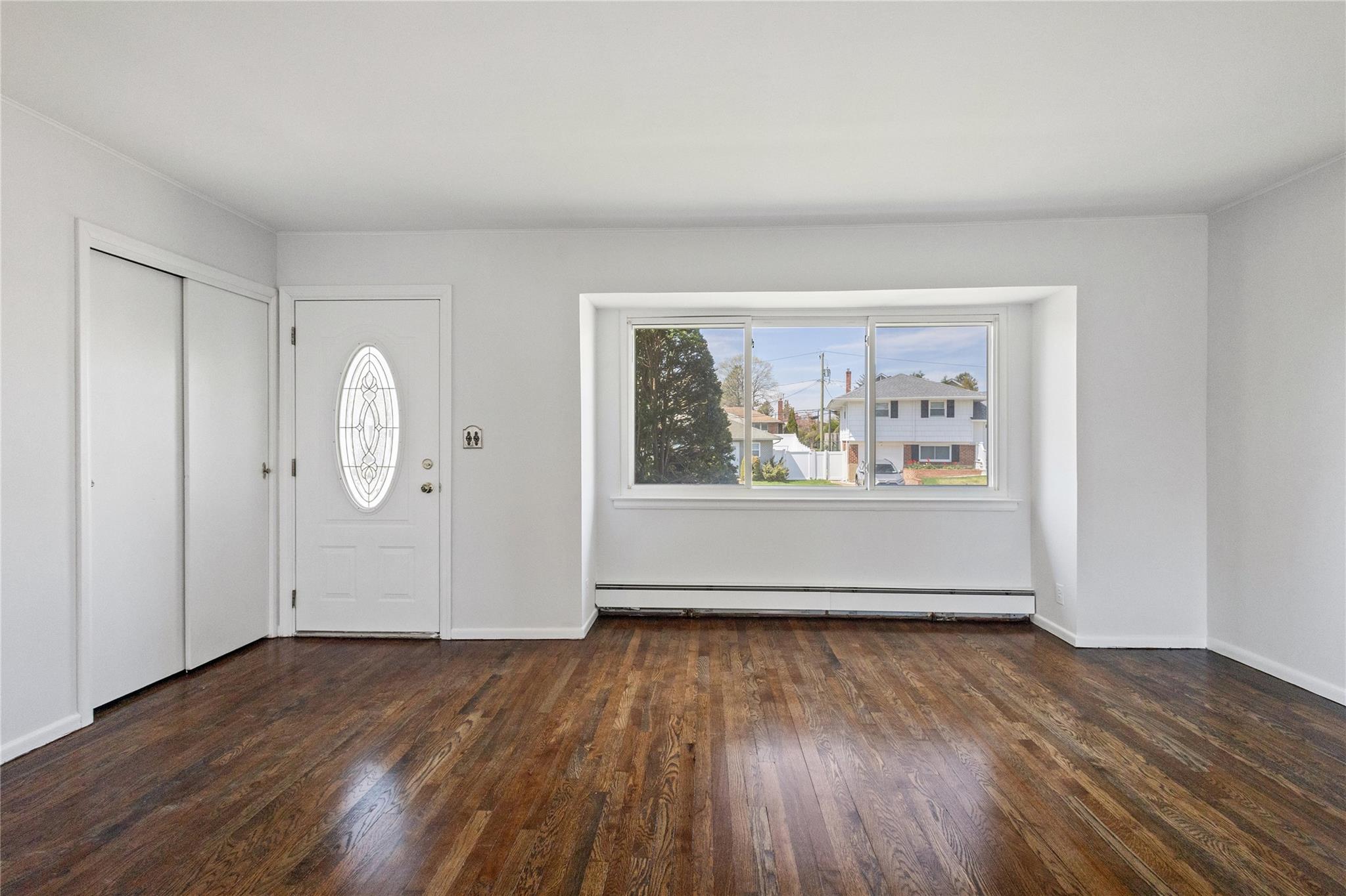8 Spector Lane, Plainview, New York image 7