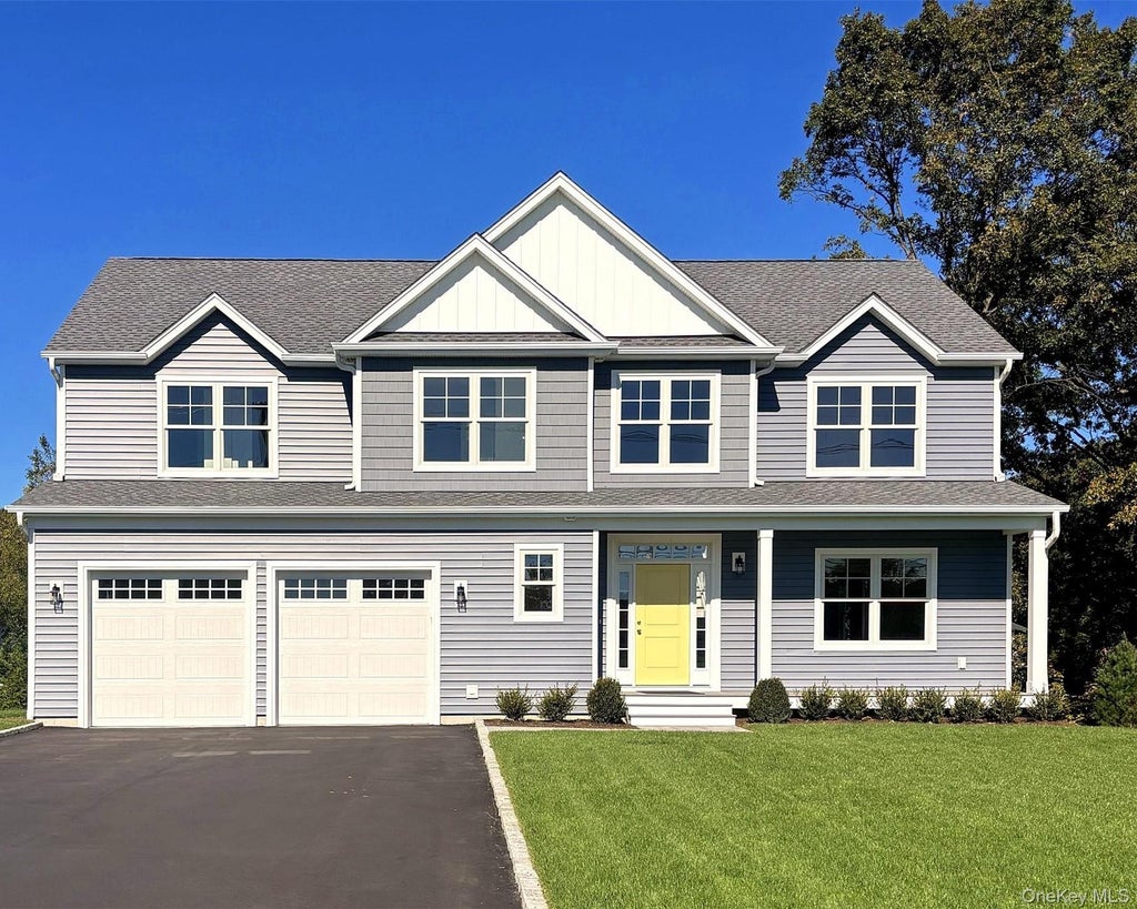 Photo of 471 Clay Pitts Road, East Northport, NY 11731 (MLS # 1064330)